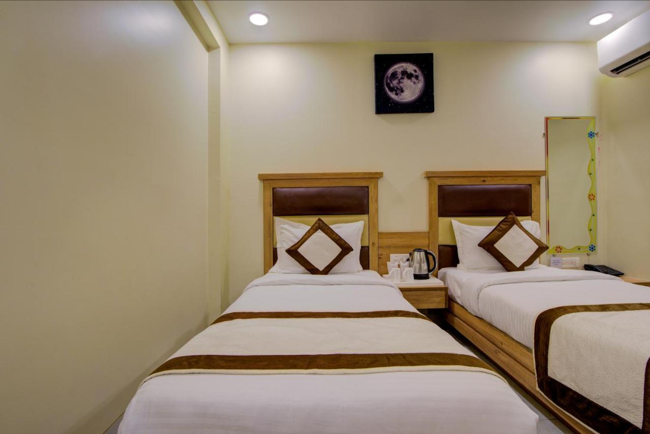 ניו דלהי Ab Hotel - Hotel Amar Itl - Street No 7 - Chuna Mandi, Pahar Ganj מראה חיצוני תמונה