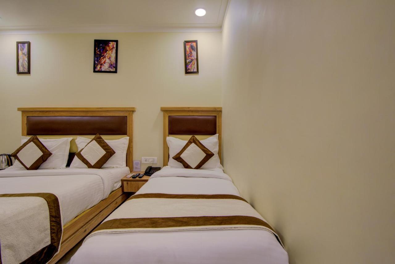 ניו דלהי Ab Hotel - Hotel Amar Itl - Street No 7 - Chuna Mandi, Pahar Ganj מראה חיצוני תמונה