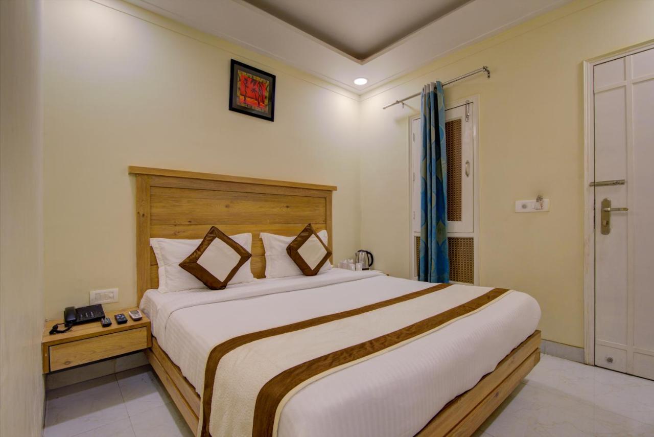 ניו דלהי Ab Hotel - Hotel Amar Itl - Street No 7 - Chuna Mandi, Pahar Ganj מראה חיצוני תמונה