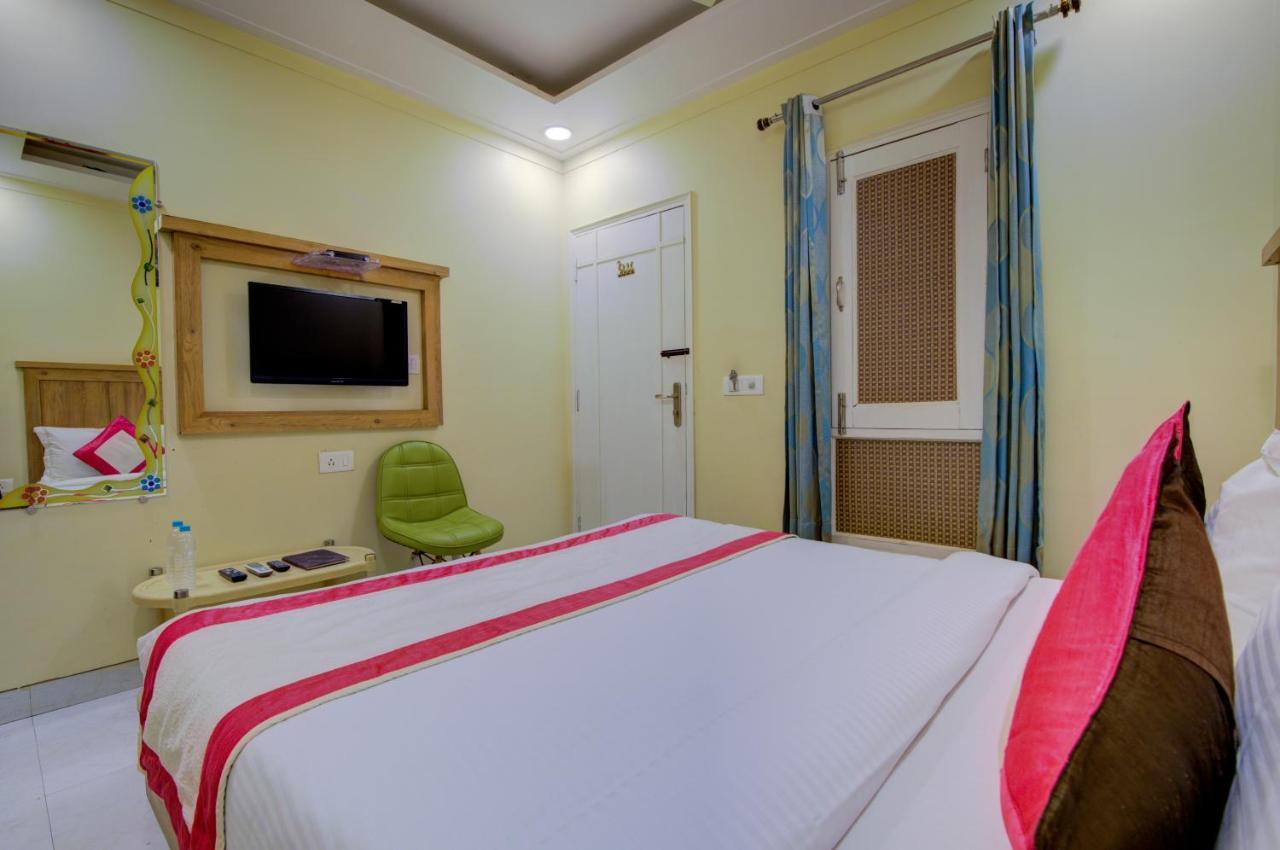 ניו דלהי Ab Hotel - Hotel Amar Itl - Street No 7 - Chuna Mandi, Pahar Ganj מראה חיצוני תמונה